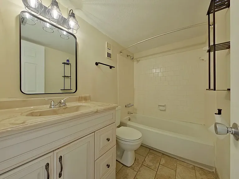 8522 Gulf Blvd #4 — Photo 8