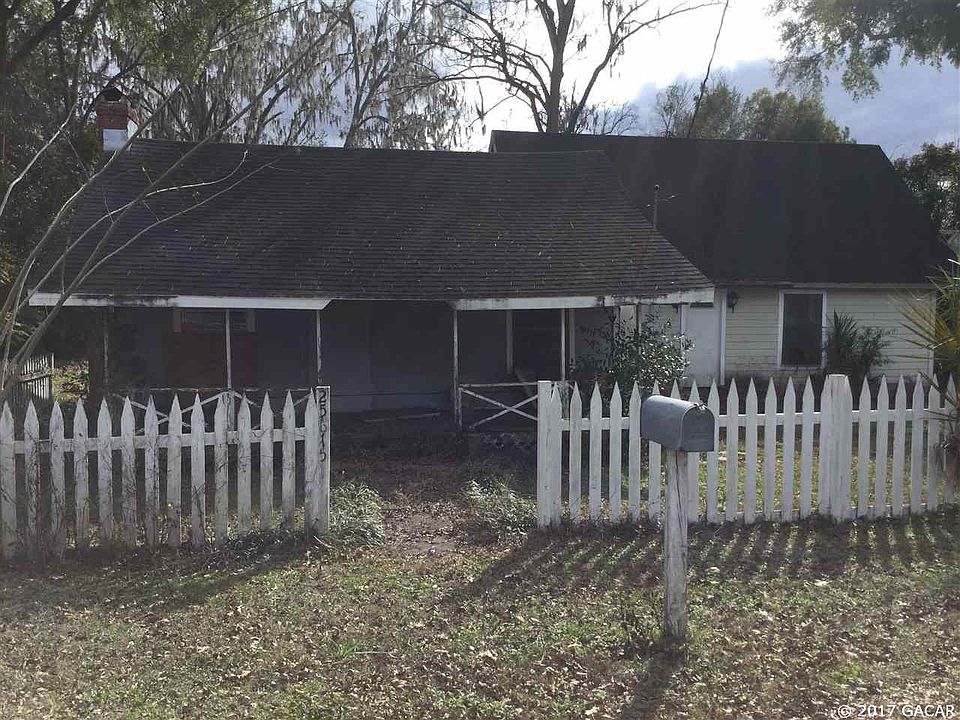 1st image of 25615 NW 2nd Ave