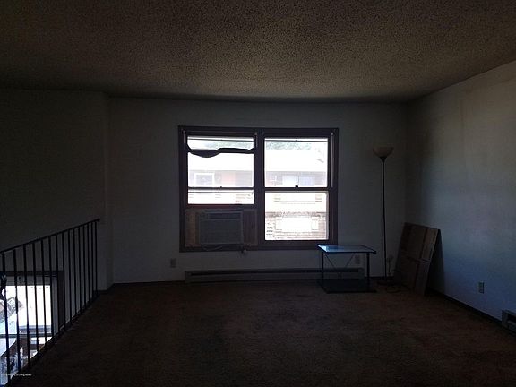 4th image of 280 Kuchenski Dr