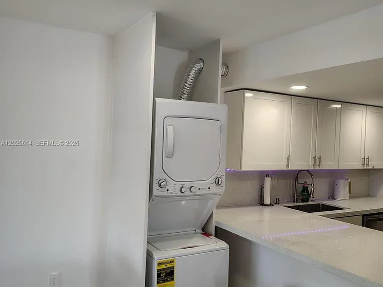 3702 NE 171st St #17 — Photo 8