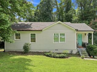 2740 Dale Creek Dr NW, Atlanta, GA 30318
