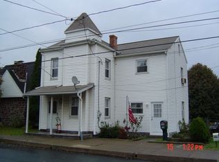 324 Lawrence St, Middletown, PA 17057