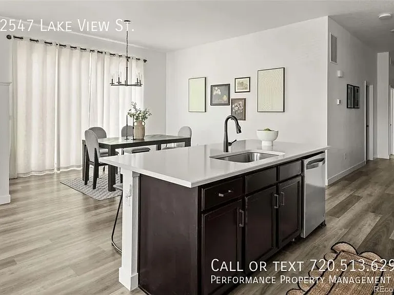 12547 Lake View St — Photo 5