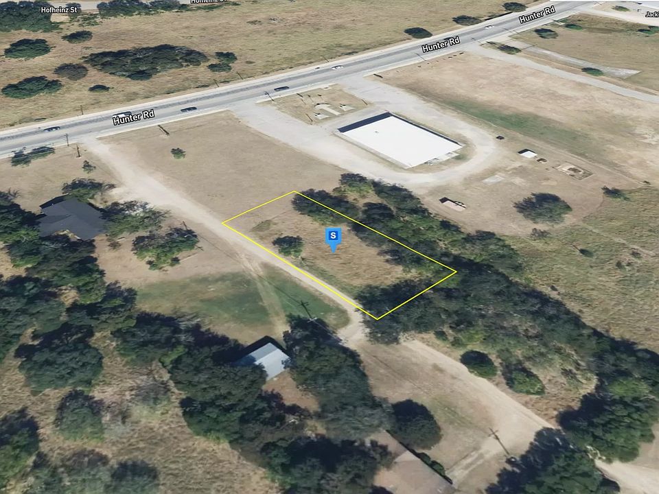 2nd image of 1710 Hunter Rd