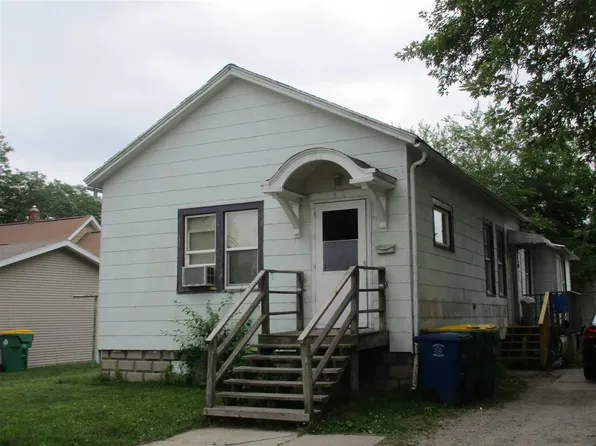 216 N Clay St, Green Bay, WI 54301