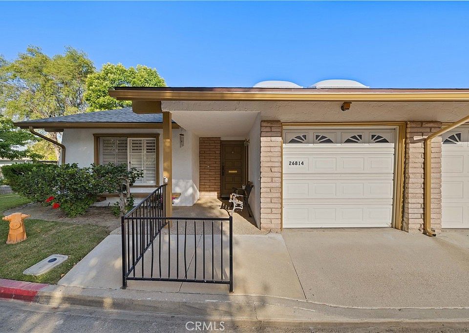 1st image of 26814 Oak Garden Ct