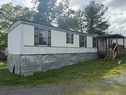 249 Hamilton Addition Rd Photo 1