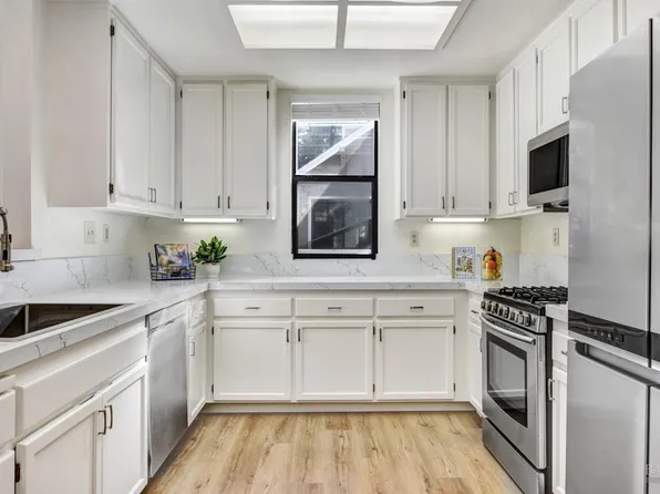 623 Cherry Avenue, Sonoma, CA 95476