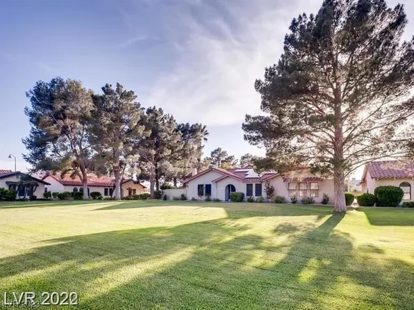 701 Spyglass Ln, Las Vegas, NV 89107