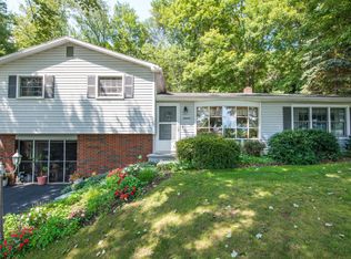 13 Parkwood Dr, Flemington, PA 17745
