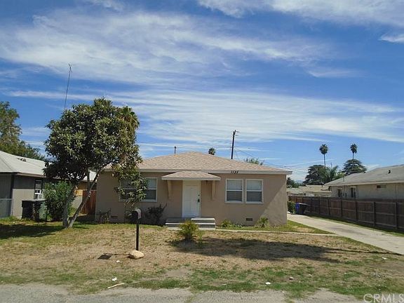 2nd image of 1133 Myrtle Dr
