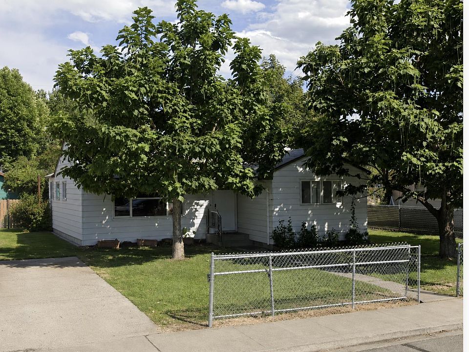 1st image of 1905 N 11th Ave