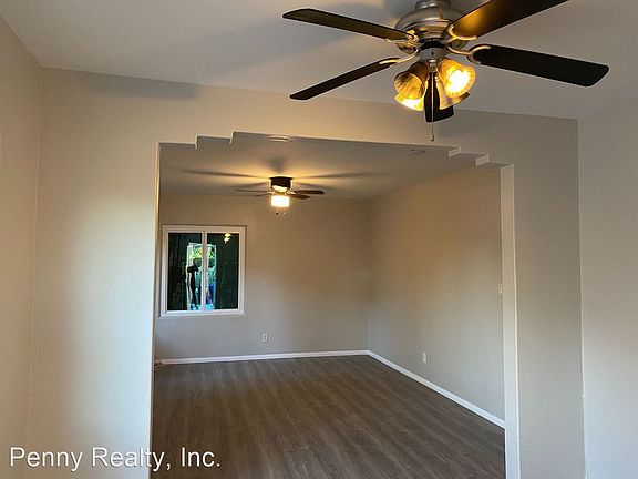 4th image of 4509 Bond St