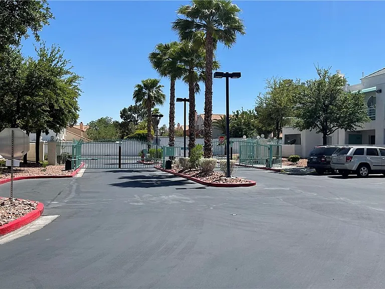 7100 Pirates Cove Rd #1008 — Photo 37
