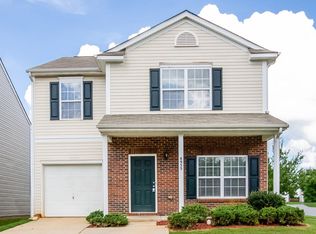 8955 Chalkstone Rd, Charlotte, NC 28216