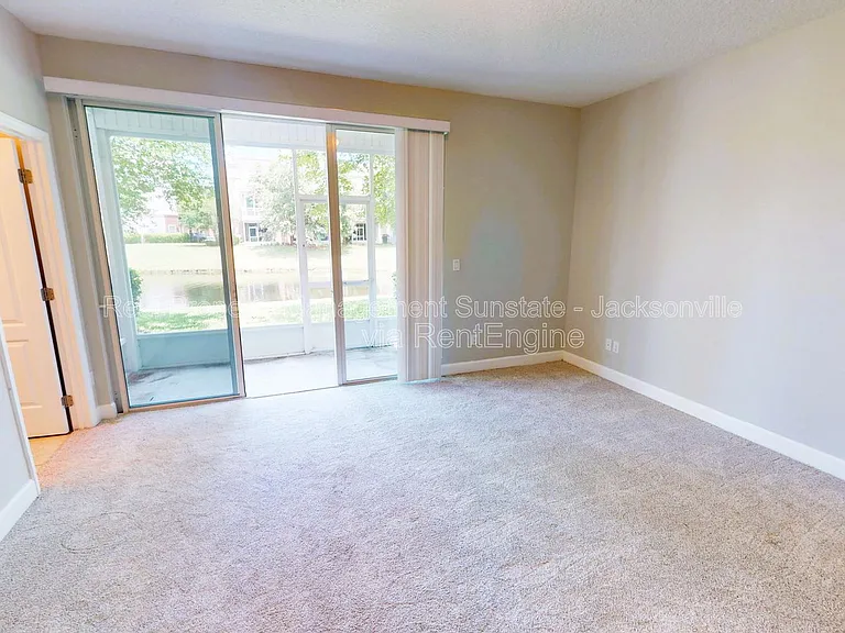 4298 Ellipse Dr — Photo 9