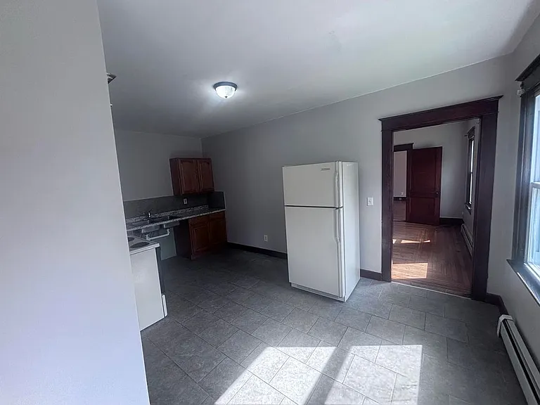 32-34 Linnell St #34 — Photo 6