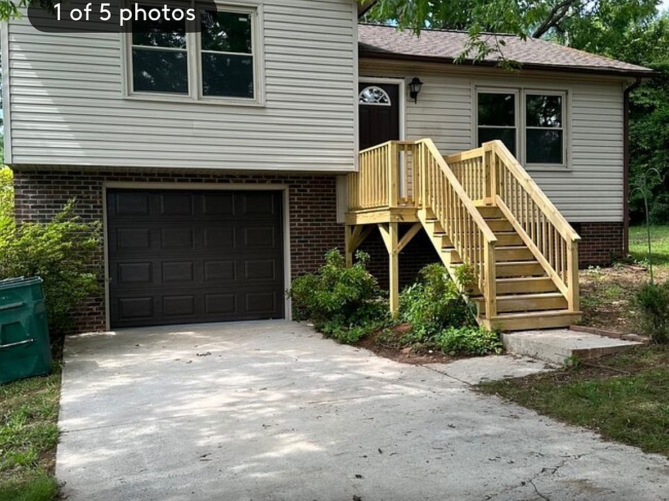 1st image of 600 W 12th St
