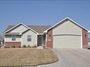 2486 N Rutgers Ct, Wichita, KS 67205