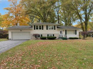 6768 Colleen Dr, Youngstown, OH