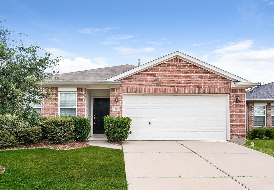 1st image of 17918 Green Trace Ln