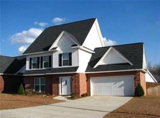 102 Birdie Dr, Bonaire, GA 31005