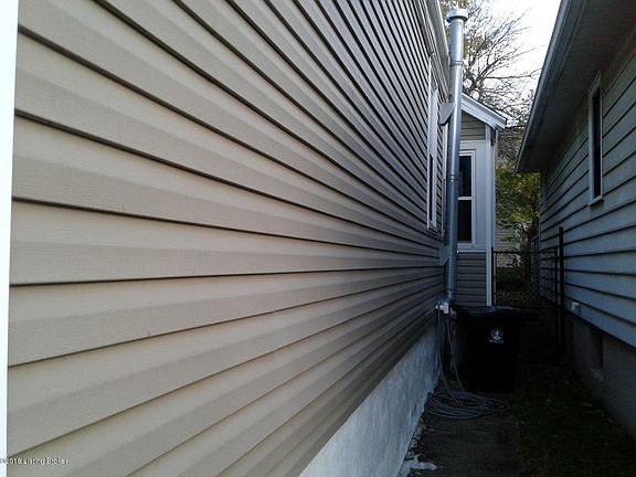 4th image of 1513 Hoertz Ave