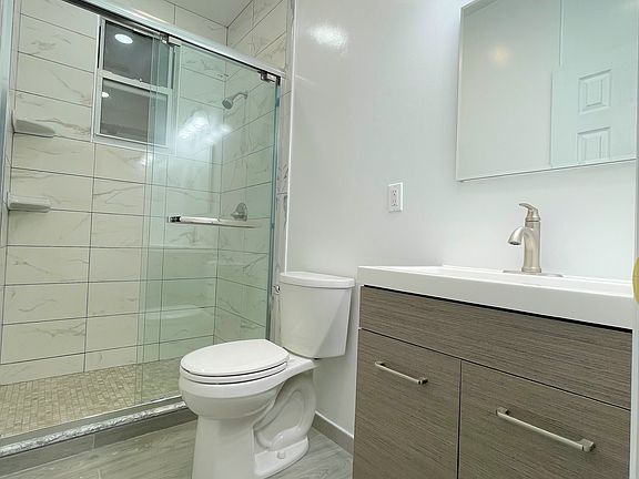 5th image of 16 Tonnele Ave #1