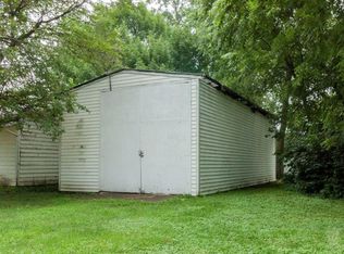 229 10th Pl NW, Hampton, IA 50441