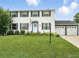2332 Oakbark St, Miamisburg, OH 45342
