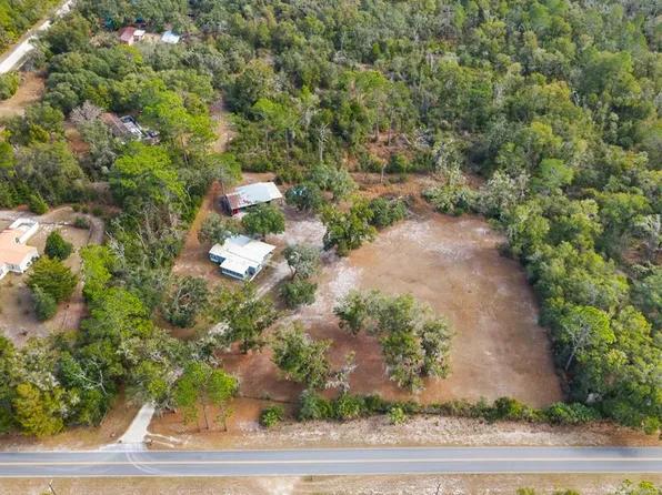 597 SE 633rd St, Old Town, FL 32680