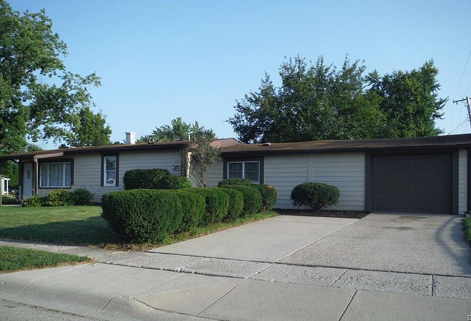 1st image of 1003 Brookfield Dr