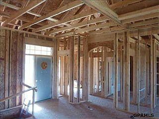 3rd image of 18176 Honeysuckle Dr