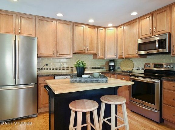 5th image of 29 E Garden Ave