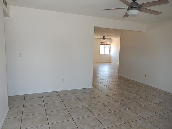 3rd image of 9670 N 71st Ave
