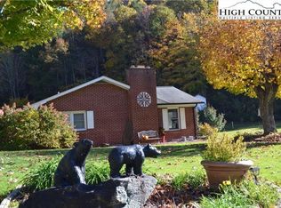 116 Bear Wallow Rd, Lansing, NC 28643