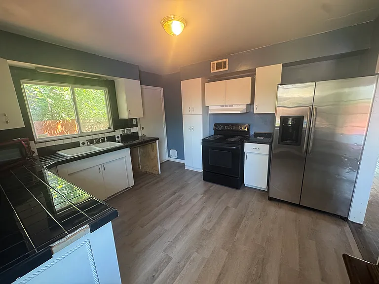 3701 Linda Ave — Photo 6