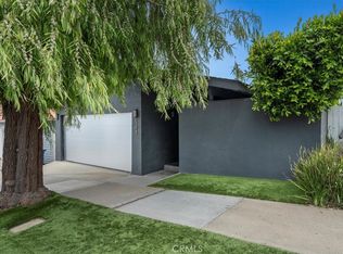 541 1st St, Manhattan Beach, CA 90266