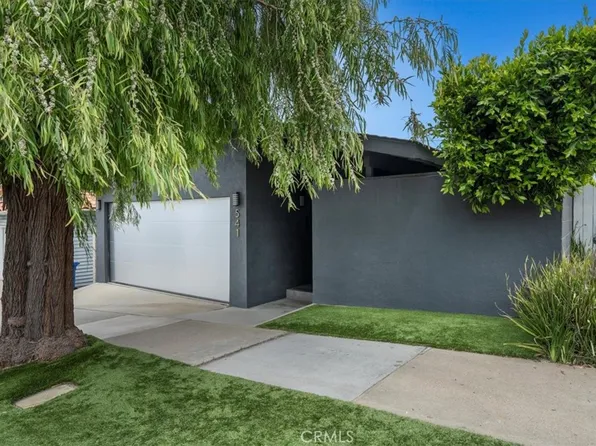 541 1st St, Manhattan Beach, CA 90266