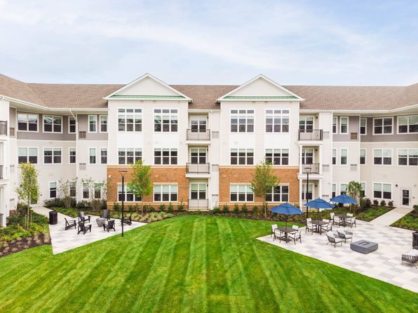 99 Old Amboy Rd #129