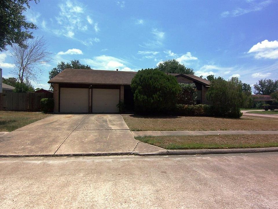 1st image of 927 Cheyenne Meadows Dr