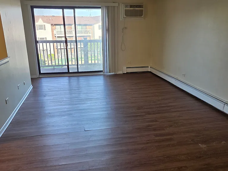 201 Gregory St #15 — Photo 30