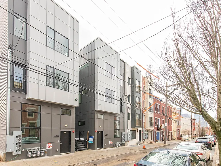 757 N Uber St #2 — Photo 15