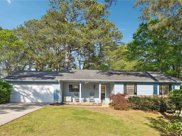 2341 Cedar Dr, Lawrenceville, GA 30043