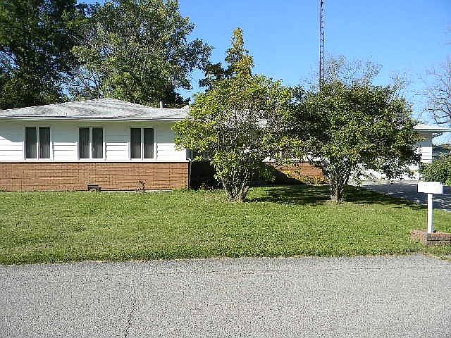1st image of 712 W Harrison St