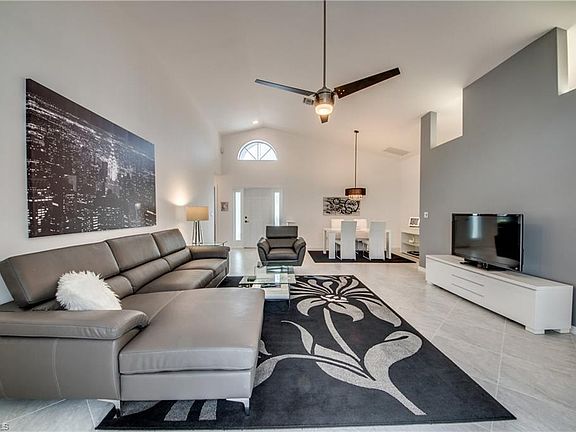 3rd image of 3608 Sabal Springs Blvd