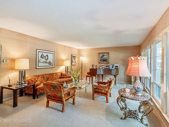3rd image of 1228 Cambridge Ct