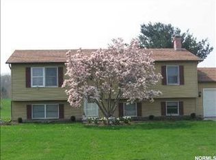 405 Garford Rd, Geneva, OH 44041