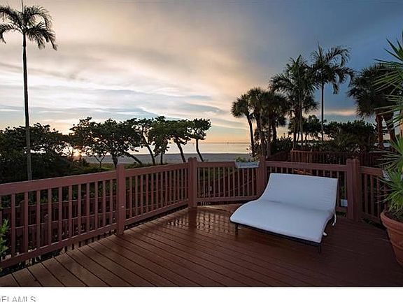 2nd image of 2000 Royal Marco Way Unit 212