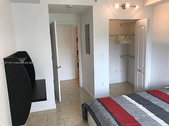 3rd image of 6001 SW 70th St APT 624